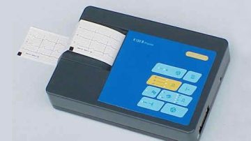 HP-1300 Plus (3 Channel ECG Machine)